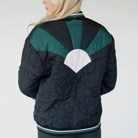 NWT New Fore All Women's Blooming Bomber - Black Jacket Medium M Golf Travel Top - Picture 2 of 6